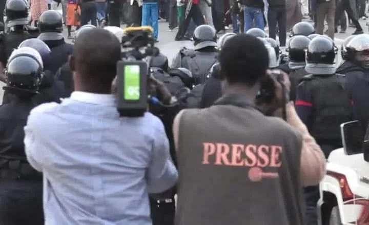 presse-aide.jpeg